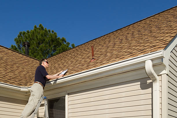 Best Roof Moss and Algae Removal  in Oakley, KS